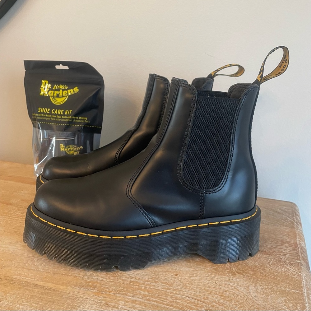 2976 SMOOTH LEATHER PLATFORM CHELSEA BOOTS